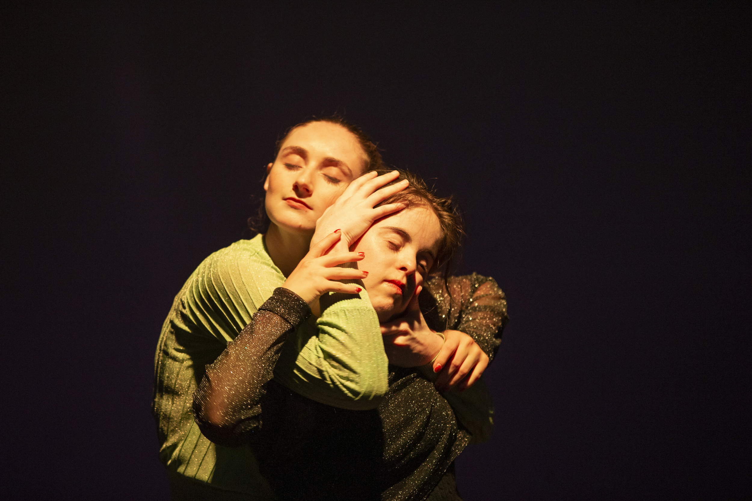 Dancers Kathryn Adams And Jianna Georgiou 2 Photo By Shane Reid 0839